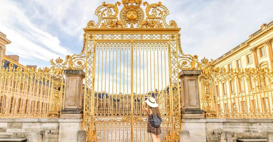 From Paris: Versailles Palace Self Guided & Gardens tickets - Why the bus from Paris is worth considering