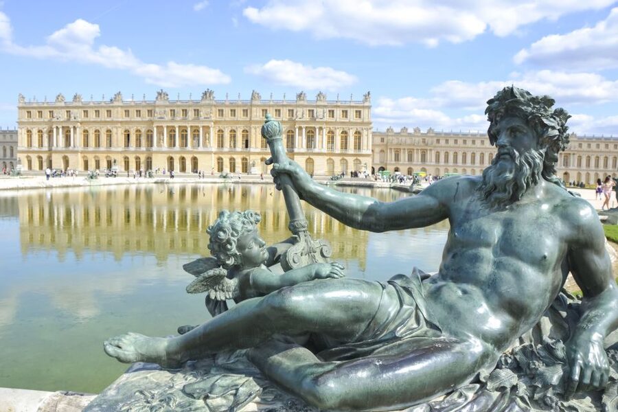 From Paris: Versailles Palace Self Guided & Gardens tickets - Arriving at Louis XIV’s royal palace