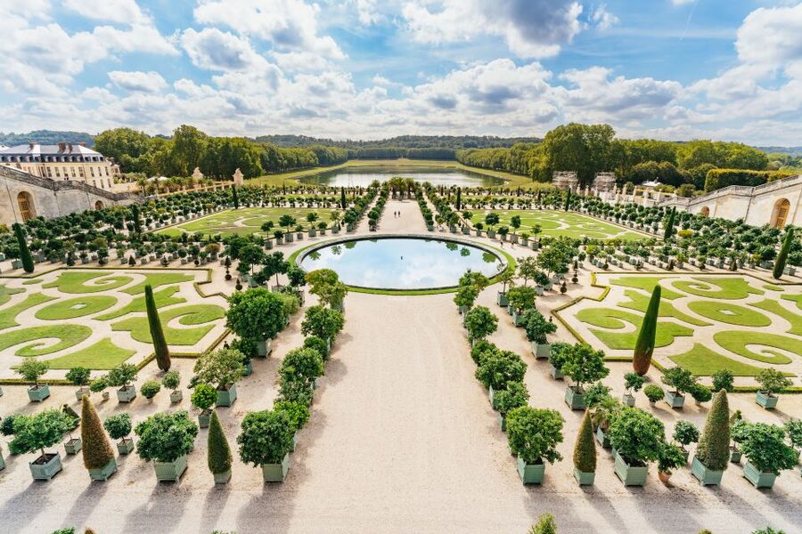 From Paris: Versailles Skip-the-Line Tour & Gardens Access - Who should book this Versailles tour?