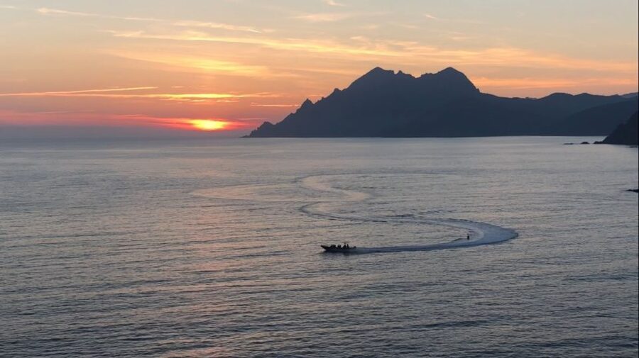 From Porto: Piana Creeks and Scandola Semi-Rigid Boat Tour - Porto to Piana, a short ride with a big payoff