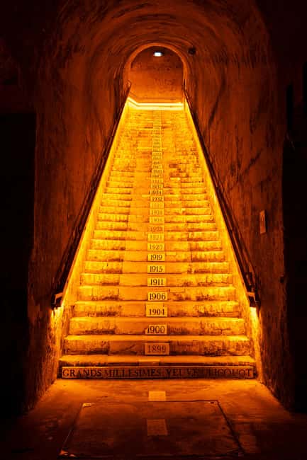 From Reims: Day Trip to Veuve Clicquot Family Grower & Lunch - Starting in Reims, the city of coronations