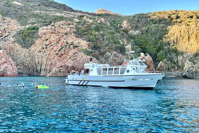 From Sagone/Cargèse: Scandola Calanques Piana Girolata Snorkeling - The red cliffs of the Calanques de Piana