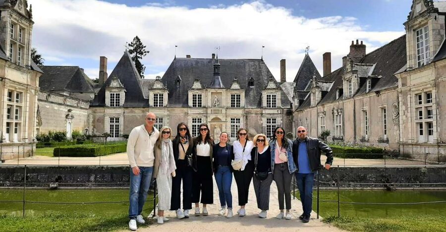 From Tours: Chambord, Chenonceau & Lunch at Family Chateau - Château de Villesavin and a lunch with a local feel