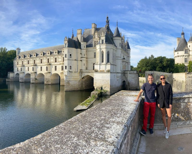 From Tours: Chambord, Chenonceau & Lunch at Family Chateau - A small van makes a difference