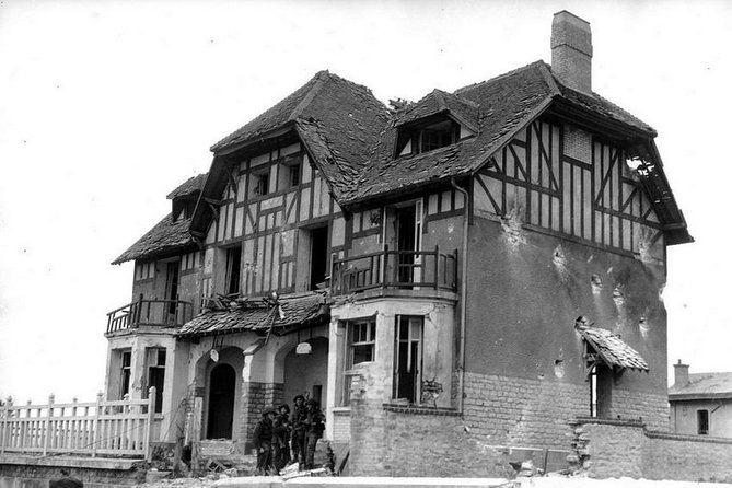 Full-Day Canadian Battlefields & sites Normandy Tour from Bayeux - The Juno Beach Centre and German bunkers