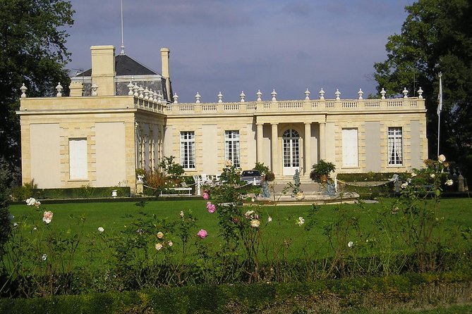 Full-day Saint-Emilion: Village, Undergrounds and Châteaux - Coach transport and timing from Bordeaux