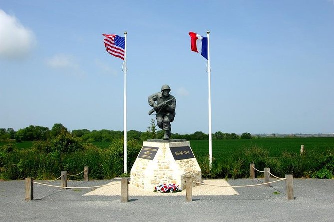 Full-Day US Battlefields of Normandy Tour from Bayeux (A3LST) - Pointe du Hoc: craters, cliffs, and a hard climb