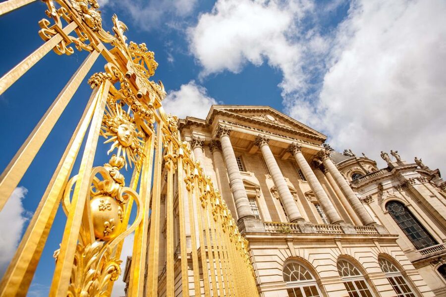 Gardens of Versailles Walking Tour & Palace Entry - Why the gardens deserve the first look