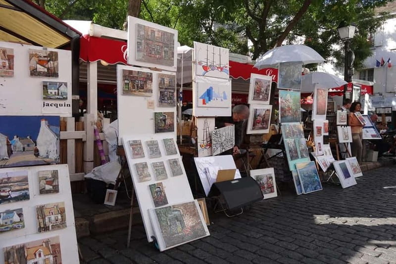 German private Walking Tour through Montmartre & Passages - The quieter side of Montmartre