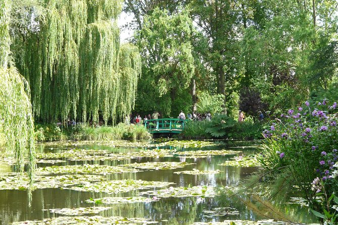 Giverny and Versailles Small Group Day Trip from Paris with Lunch - Versailles Palace and the Hall of Mirrors