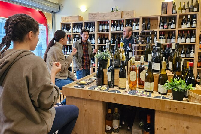 Gourmet tour of Presqu’île & Vieux Lyon 4 hours - meal included - Start with Lyon’s food and its grand central squares