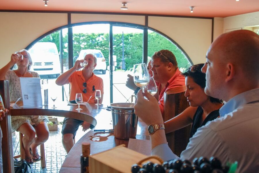 Grasse, Valbonne & Gourdon: Day Tour with Wine Tasting - Gourdon and the best views of the day