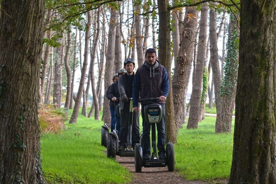 GUIDED IN SEGWAY - MENHIRS - 1:30 - Starting at 9 Allée du Parc