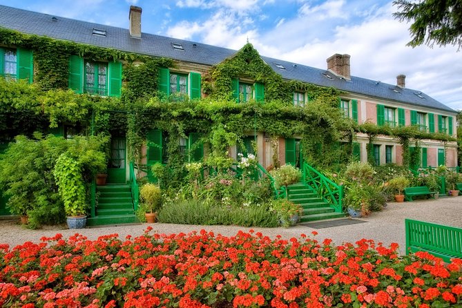 Guided tour Monet's house and gardens/small group - Why a guide changes Monet’s garden
