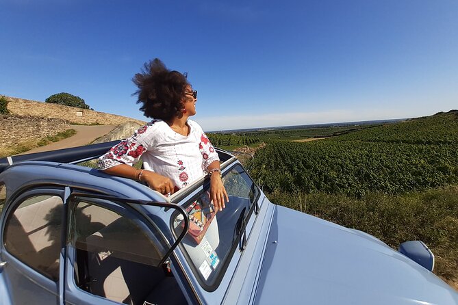 Half-day guided tour on the Burgundy wine Route in a classic car - Guides who add more than scripted facts