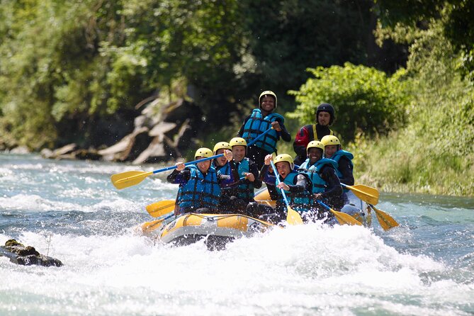 Half-day sailing on the Gave de Pau - The river run and the guide’s local touch