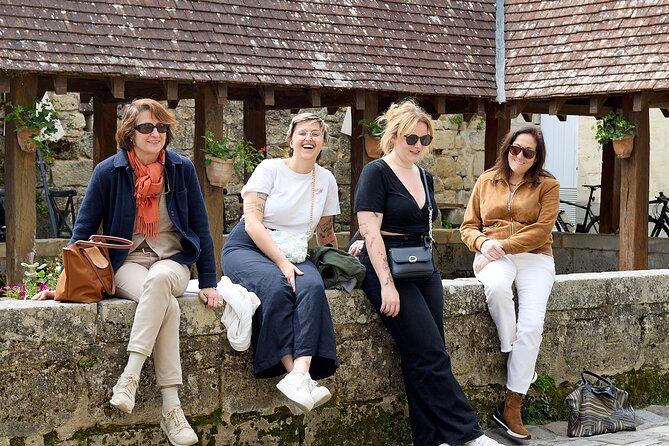 Half day tour Saint-Emilion : Village & Château with wine tasting - The ride from Bordeaux to Saint-Émilion
