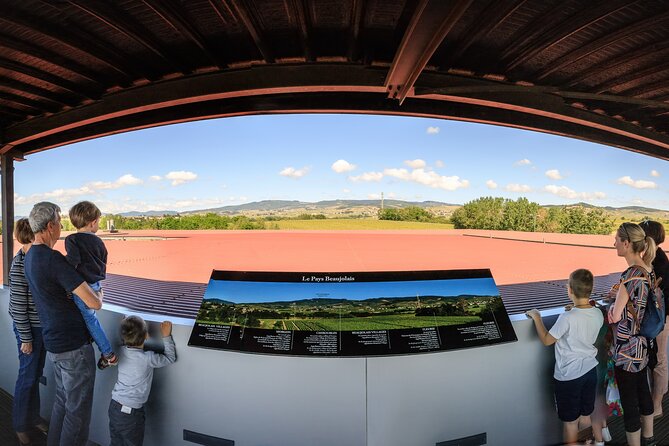 Hameau Duboeuf, 1st theme park on Vine and Wine in Europe - A family option, with extras to price carefully