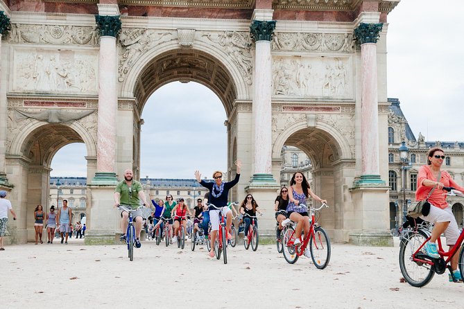 Highlights of Paris Bike Tour w/ a Local Guide (English or Dutch) - Place de la Concorde, the Louvre, and the Tuileries