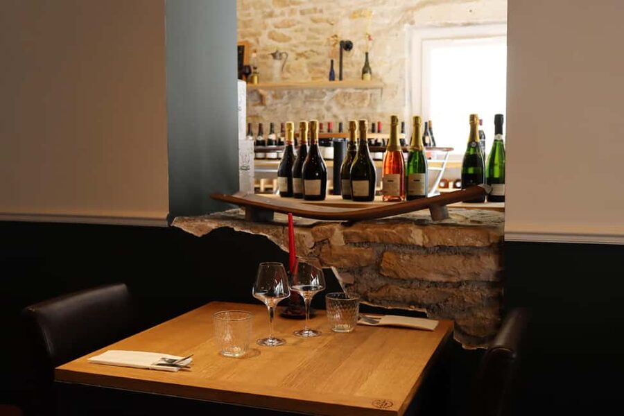 Historic Center of Dijon : Discovery Tasting Wine Burgundy - Learning a tasting method, not just drinking