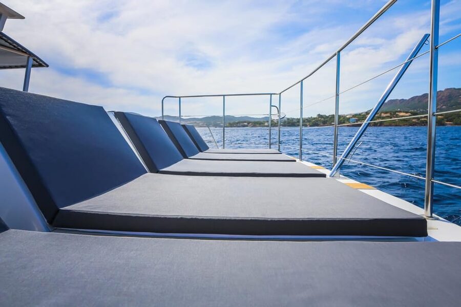 Hyères, Brégançon & Porquerolles : Full-Day cruise with Meal - Porquerolles and the cliffs of Cap des Mèdes