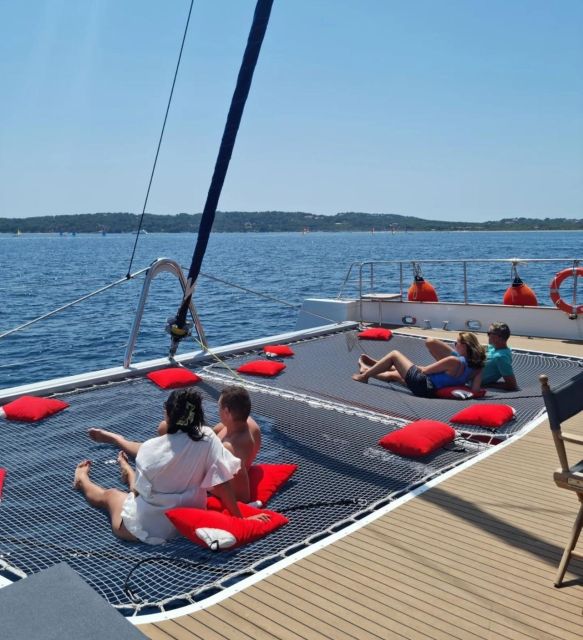 Hyères, Brégançon & Porquerolles : Full-Day cruise with Meal - Should you book the Hyères catamaran day?