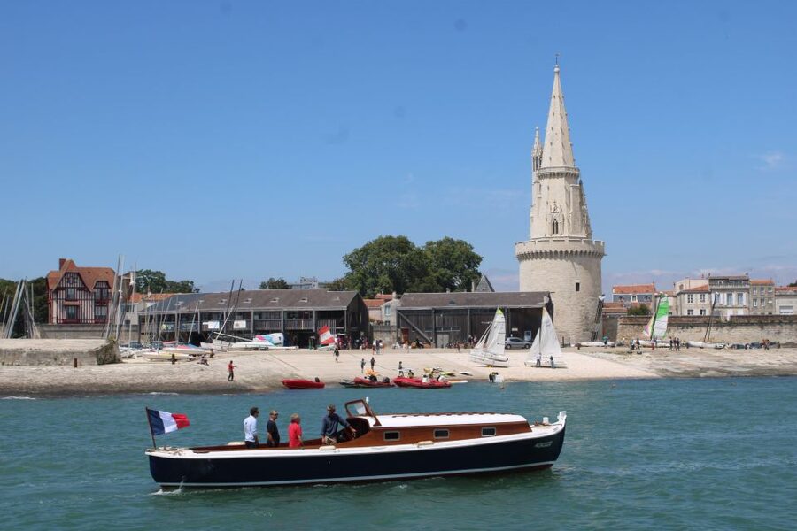 La Rochelle: 1-Hour Boat Tour of the Bay - Les Minimes and France’s largest marina
