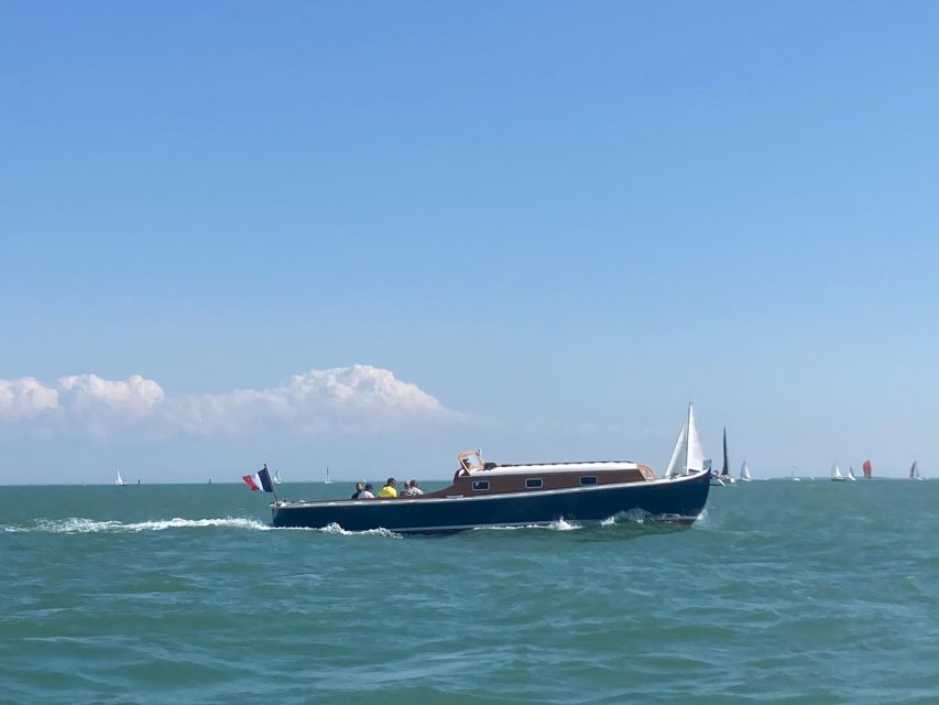 La Rochelle: 1-Hour Boat Tour of the Bay - Who will enjoy this trip most?