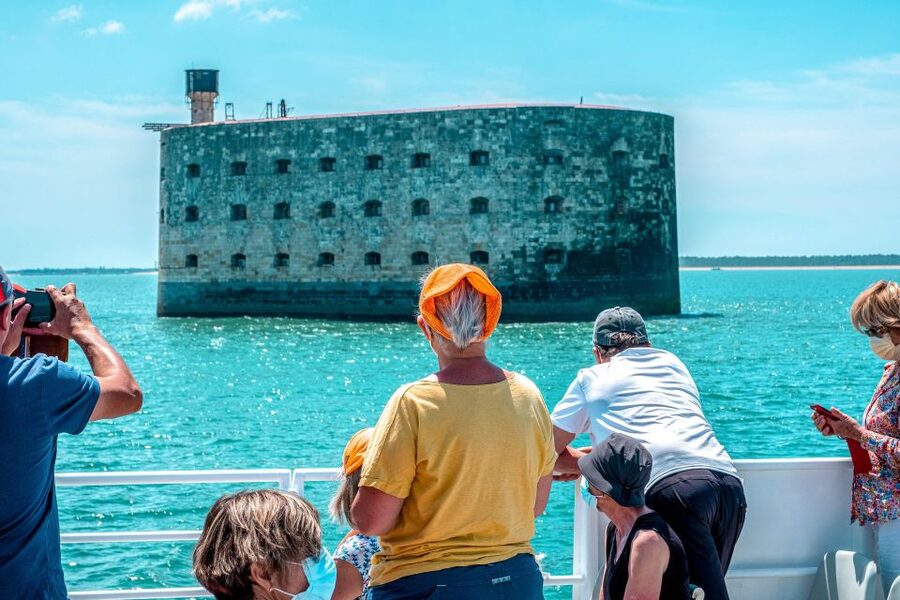 La Rochelle: Boat trip to Fort Boyard (2h00) - The Île d’Aix coast and the Atlantic setting