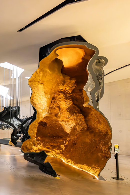 Lascaux IV: Full Replica Cave Experience Ticket - The six scenic areas after the cave