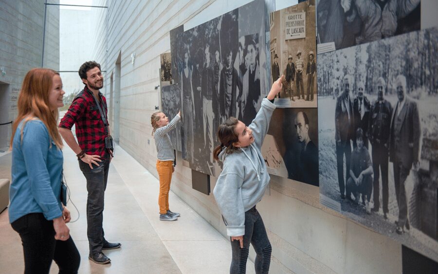 Lascaux IV: Full Replica Cave Experience Ticket - Who will get the most from this visit