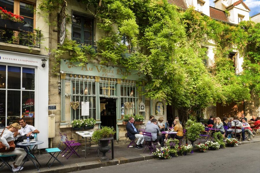 Les Marais: French Tastes and Drinks Private Foodie Tour - What this three-hour food walk is really like