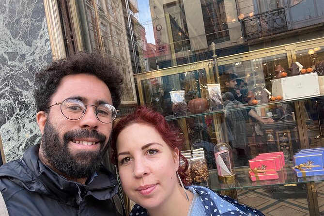 Lille Scavenger Hunt and City Highlights Walking Tour - Palais Rihour and Lille’s central story