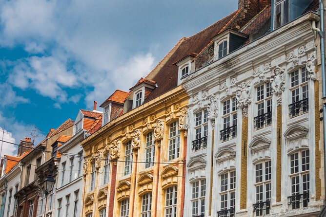 Lille Scavenger Hunt and City Highlights Walking Tour - Place aux Oignons and the pleasure of wandering