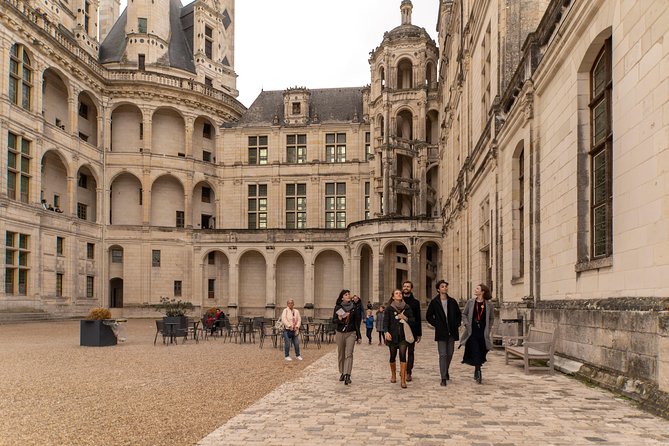 Loire Valley Castles Trip with Chenonceau and Chambord from Paris - Price, value, and who should book