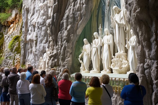 Lourdes, Guided Walking Tour in the Sanctuary - Beginning near Place Monseigneur Laurence