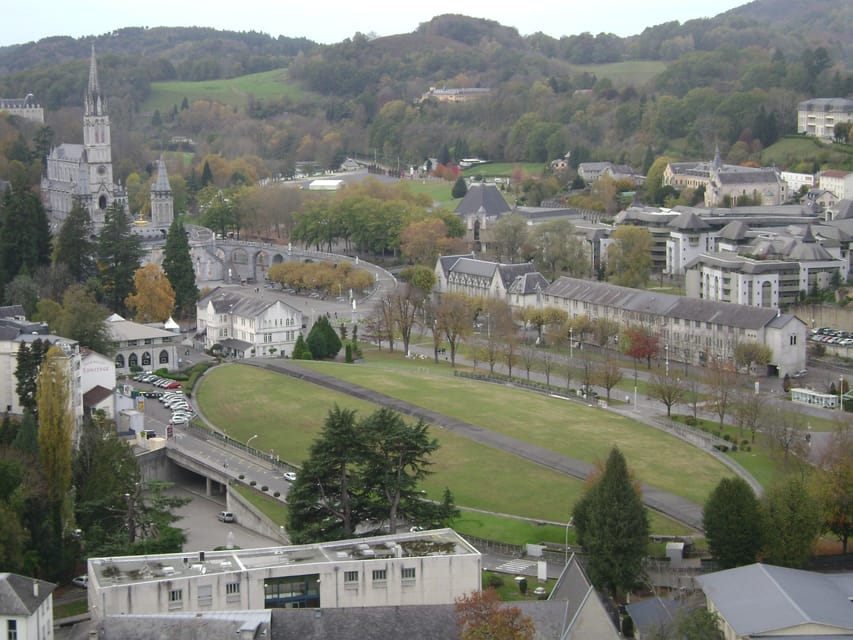 Lourdes: Private Guided Tour in the Sanctuary - Choosing morning or afternoon