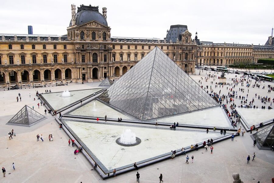 Louvre Guided Treasure Hunt for Families and Kids - Key points at a glance