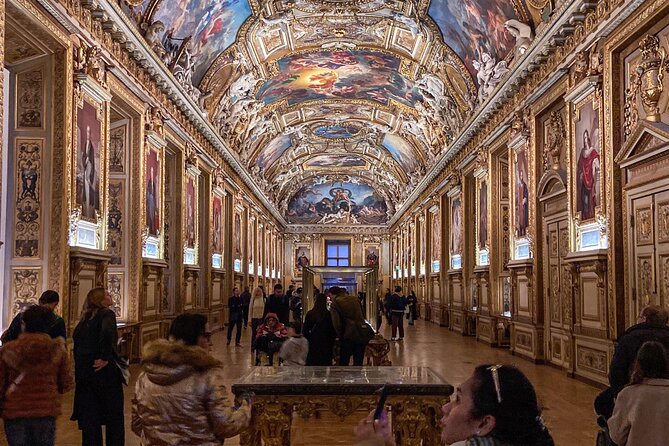 Louvre Highlights & Mona Lisa Guided Tour - Group Size and Family Planning