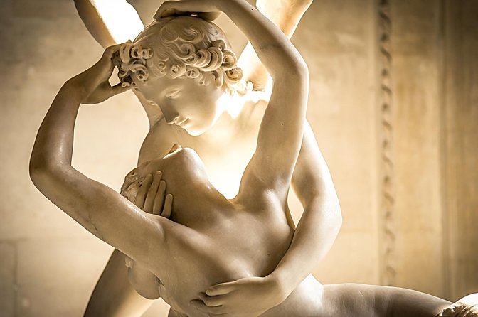 Louvre Museum Guided Tour Options with Timed Entry - Three ways to see the Louvre