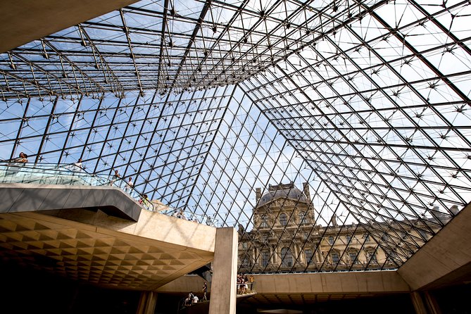 Louvre Museum Guided Tour Options with Timed Entry - Group size, pace, and guide quality