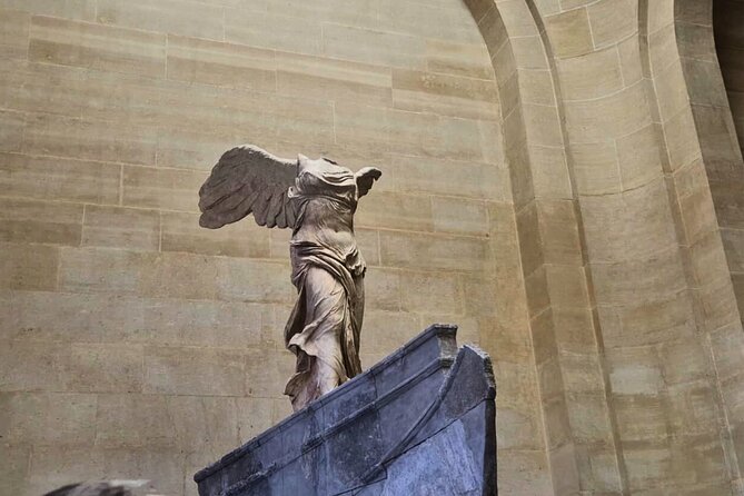 Louvre Museum Small-Group English Guided Tour - Priority Entry Is the Practical Advantage