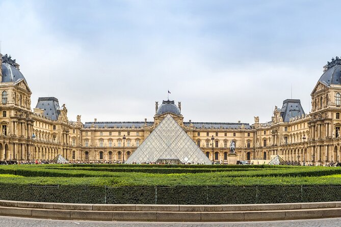 Louvre Priority Access with Mona Lisa Escort or Guided Option - Staying Inside After the Organized Visit