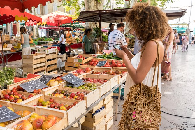 Luberon Market & Villages Day Trip from Aix-en-Provence - Apt, the biggest market experience