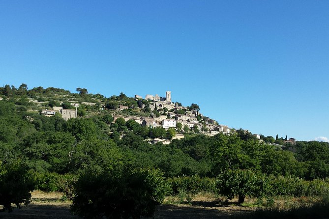 Luberon, Roussillon & Gordes Half-Day Tour from Avignon - Roussillon and the red ochre streets