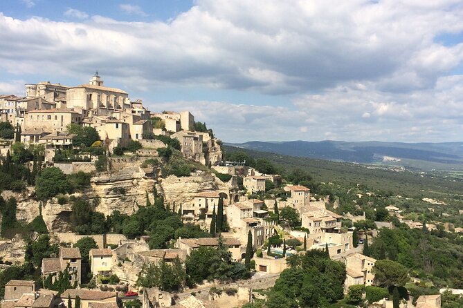 Luberon, Roussillon & Gordes Half-Day Tour from Avignon - Guides, driving, and the small-group feel