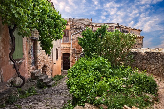 Luberon Small-Group Day Trip from Avignon - What the guiding style is really like