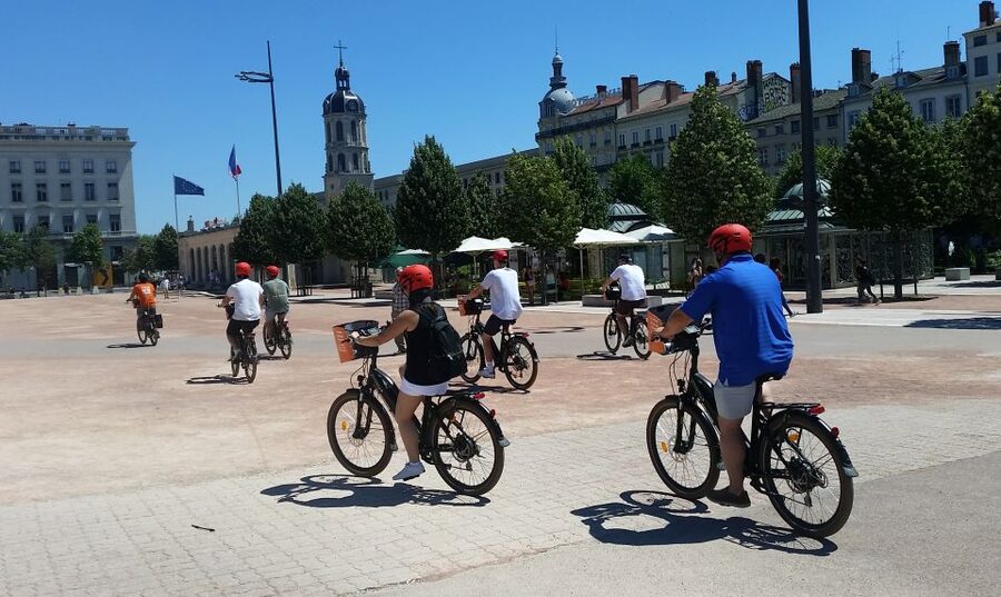 Lyon: 2-Hour Electric Bike Tour with a Local Guide - Terreaux, the Fresque des Lyonnais, and local texture
