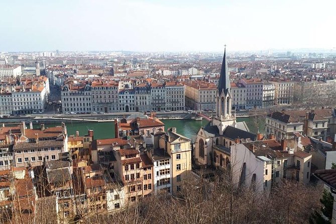 Lyon Big Traboules in Little City Stories from the Past Private Guided Tour - Why the traboules make this Lyon walk special