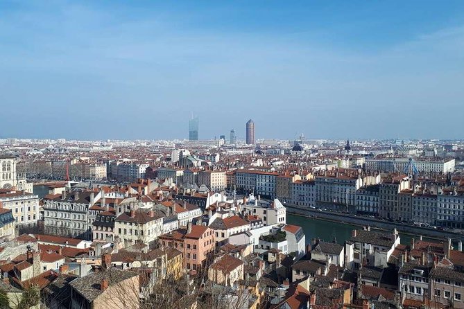 Lyon Big Traboules in Little City Stories from the Past Private Guided Tour - From Place Bellecour to the Jacobins